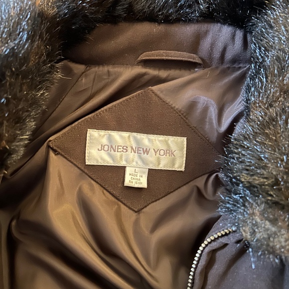 Vintage Jones New York Brown Jacket - Picture 2 of 7
